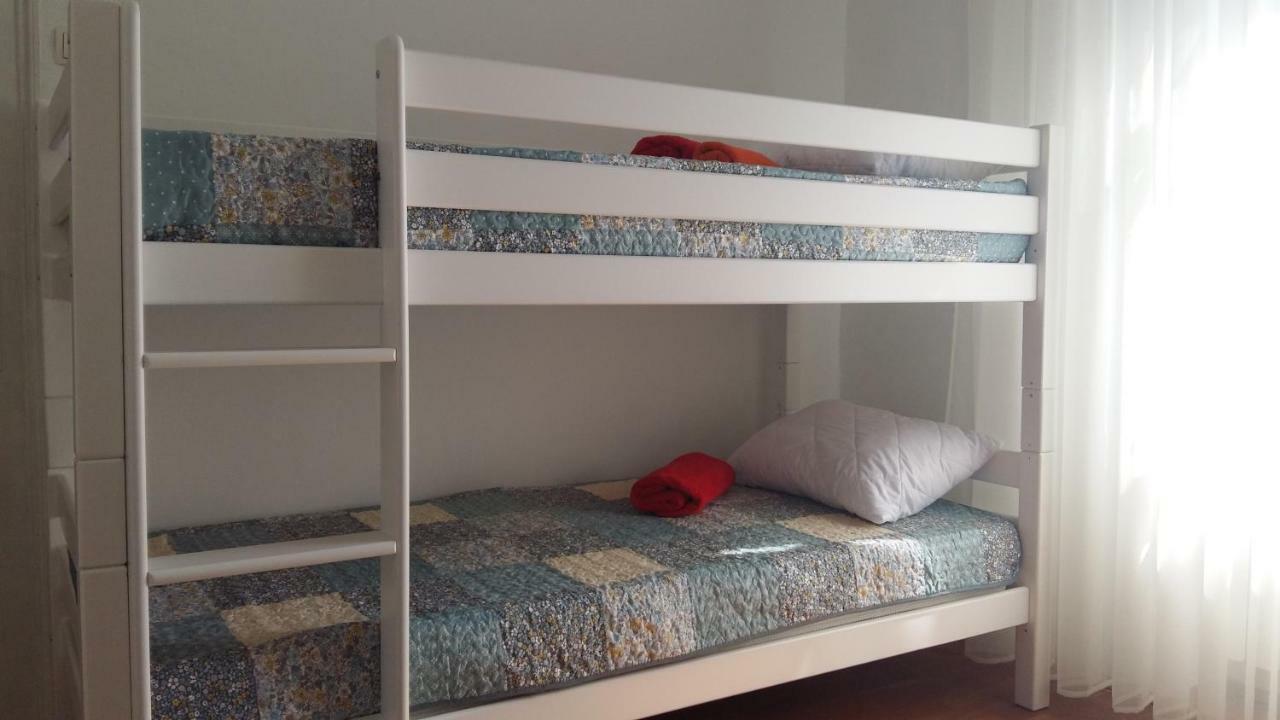 Guest House Izola Exterior foto